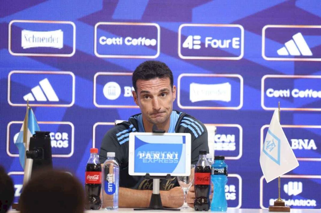 lionel-scaloni,-dt-de-la-seleccion:-los-pocos-minutos-de-garnacho,-la-advertencia-a-los-jugadores-y-que-espera-del-partido-ante-peru